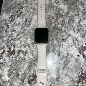Apple Watch Series 7